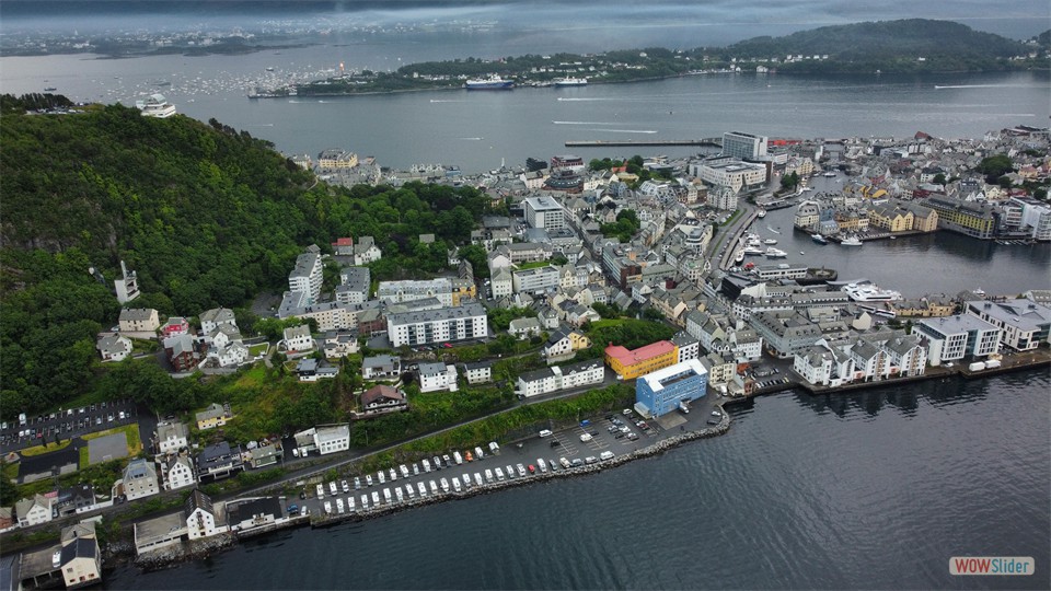dji_fly_20240622_215000_352_1719085823585_photo_optimized